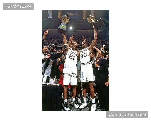 尼克斯逆转马刺夺NBA杯总冠军，布伦森当选MVP